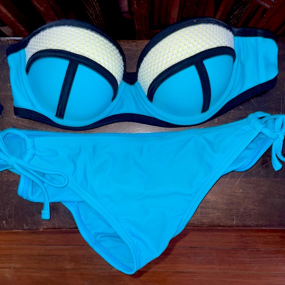 strapless royal blue triangl bikini